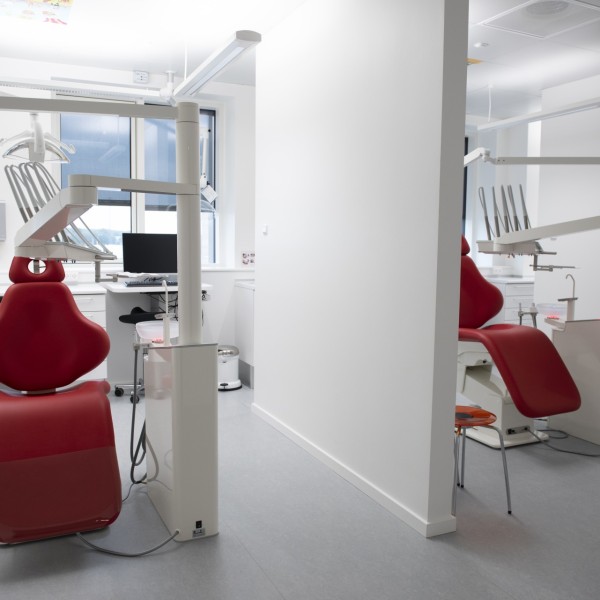 dsc 2417 red 600x600